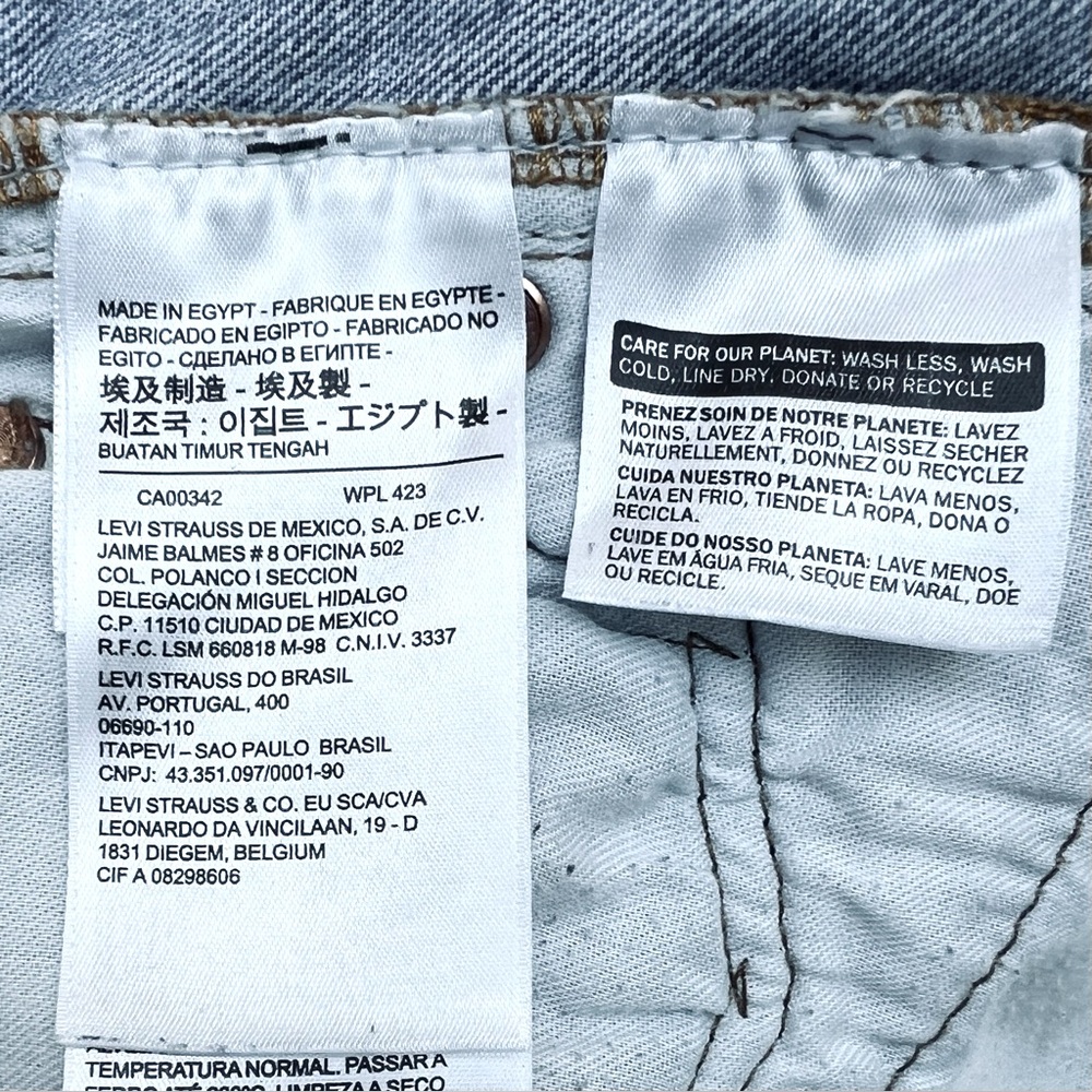 Levi’s 501 Blue Jeans - Picture 11 of 16